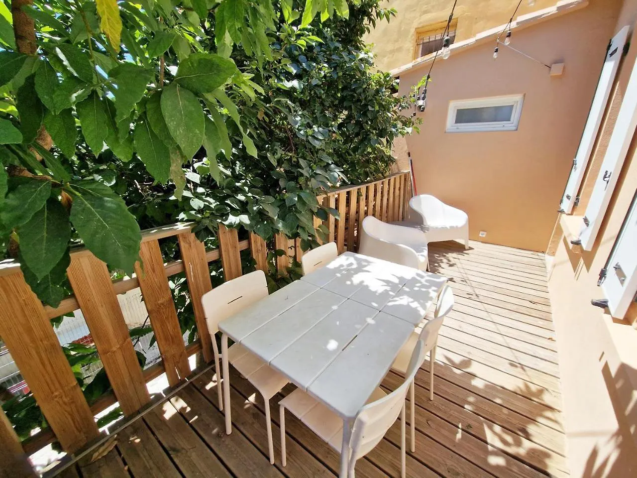 Gregbnb - Climatise - T2 Terrasse 38M2 - Wifi Toulon 0*,  France